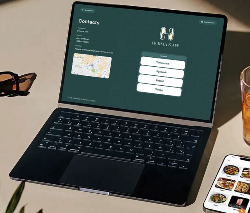 Noutbukda Hurma Kafe web-menýusy: aragatnaşyk we dil saýlamak
